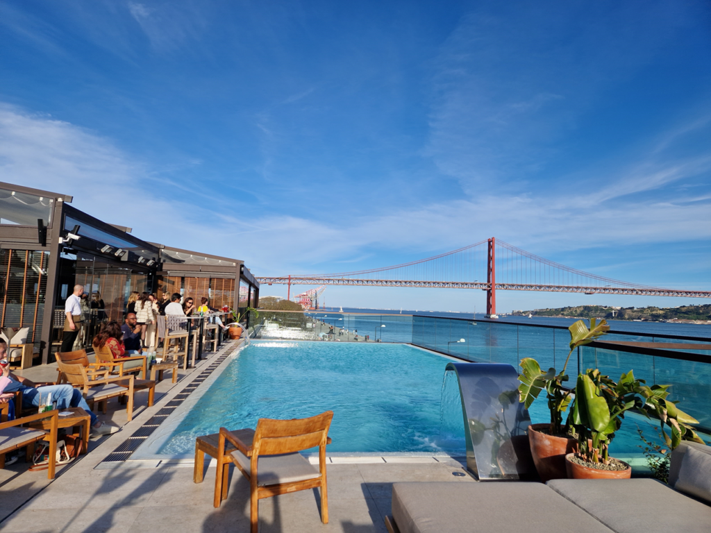 Rooftop de Lisbonne: les meilleurs avec vue sur la ville